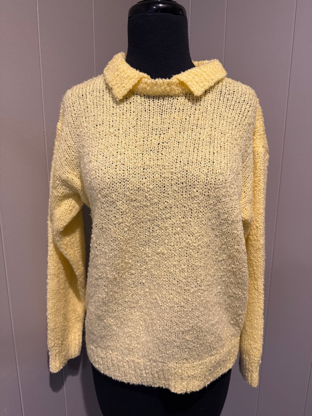 B37 Diane Von Furstenberg Women’s Soft Yellow Collared Knit Sweater